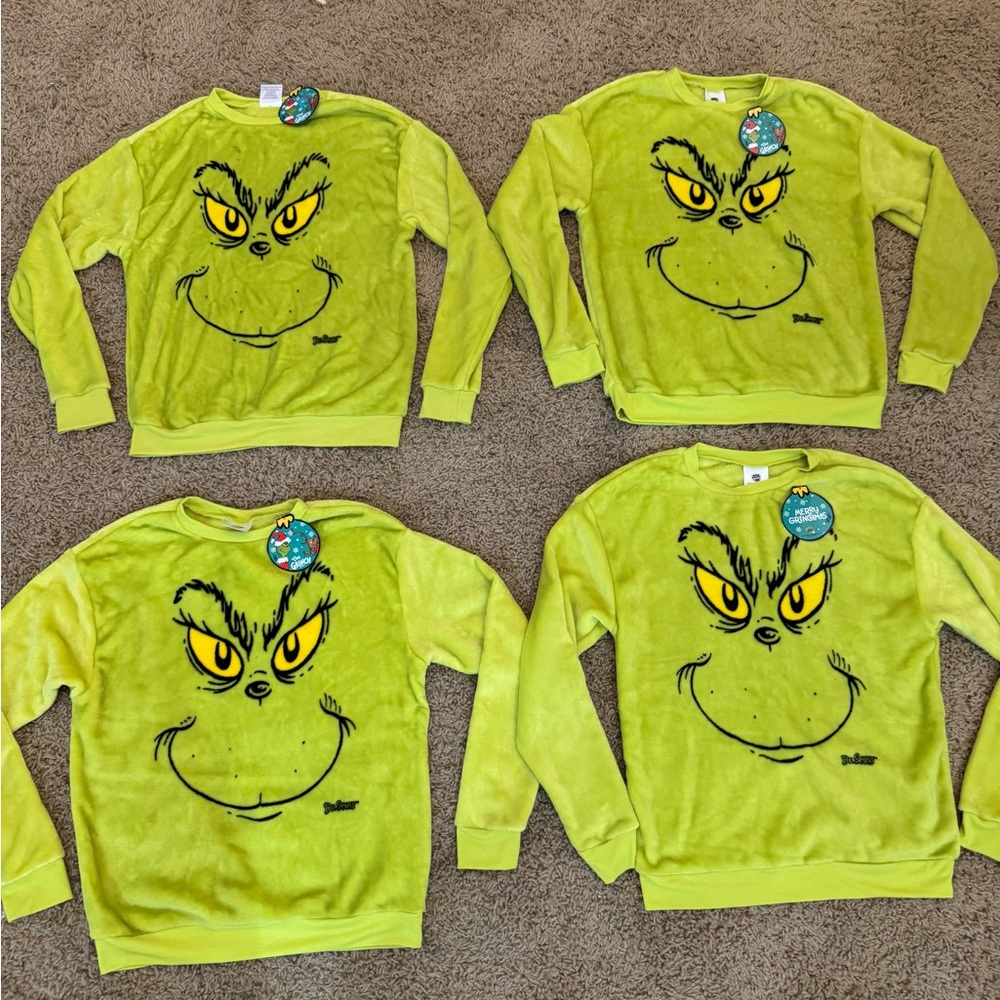 Dr. Seuss The Grinch fleece pullover sweatshirt
